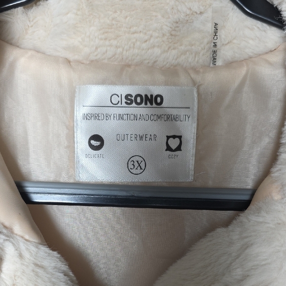 Ci Sono Cream Teddy Jacket - Picture 2 of 6